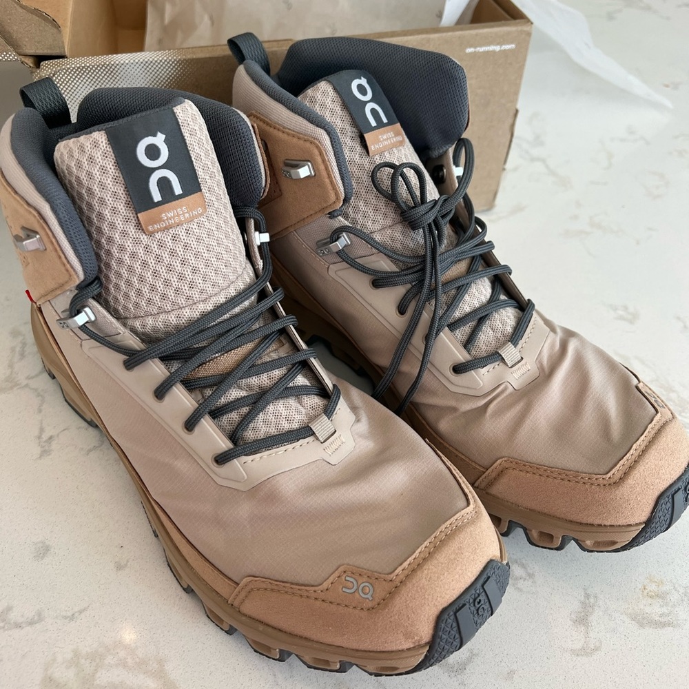 Mens CloudRidge hiking boot